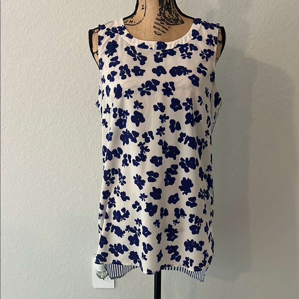 CAbi White Cream Boxy Tank Top Sleeveless